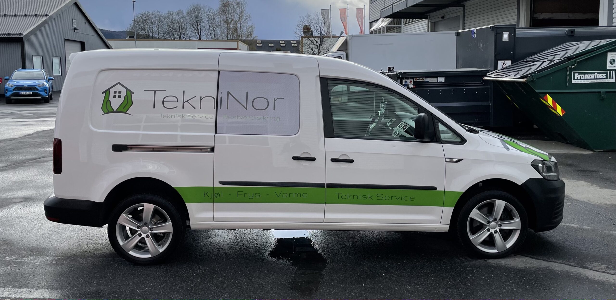 TekniNor varmepumpe reparatør Drammen - ekspert på vedlikehold og reparasjon for alle typer varmepumper.